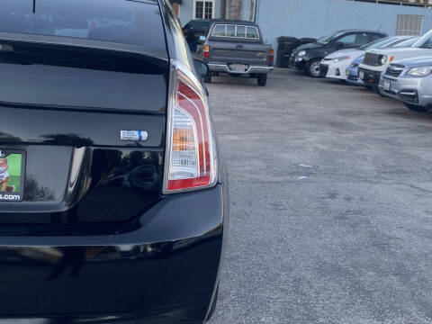 2013 Toyota Prius Three