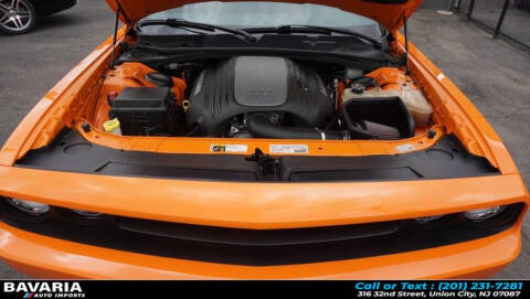 2014 Dodge Challenger R/T Plus