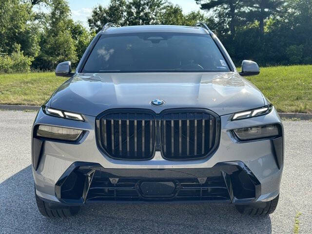 Used 2023 BMW X7 40i with VIN 5UX23EM03P9P94892 for sale in Schererville, IN