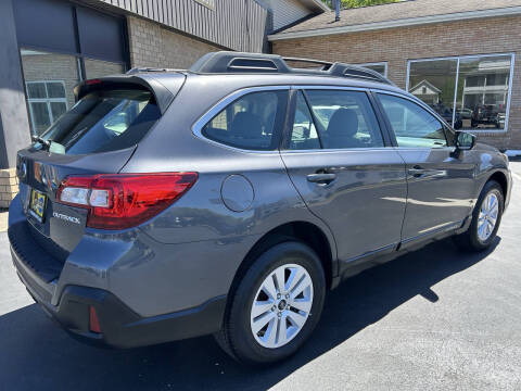 2019 Subaru Outback 2.5i