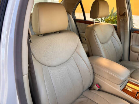 2004 Lexus LS 430