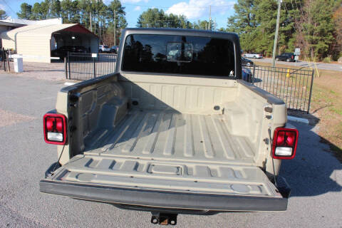 2020 Jeep Gladiator Sport