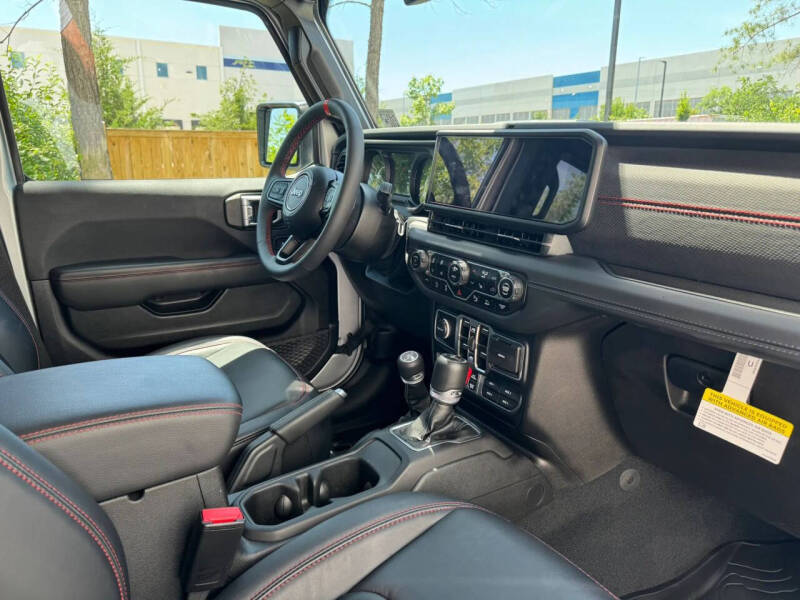2024 Jeep Gladiator