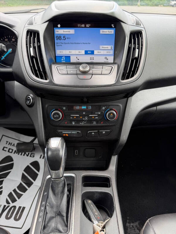 2019 Ford Escape SEL