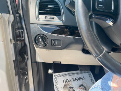 2016 Dodge Grand Caravan SXT Plus