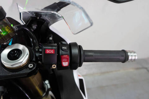 2025 BMW S 1000 RR
