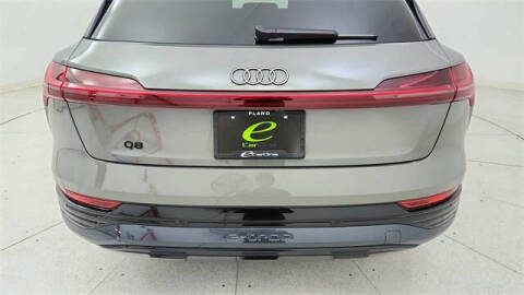 2024 Audi Q8 e-tron quattro Premium