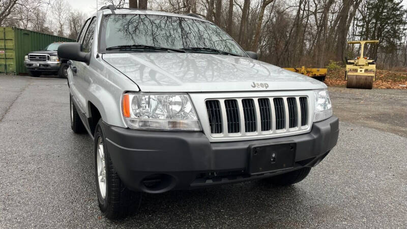 2004 Jeep Grand Cherokee Laredo photo 8