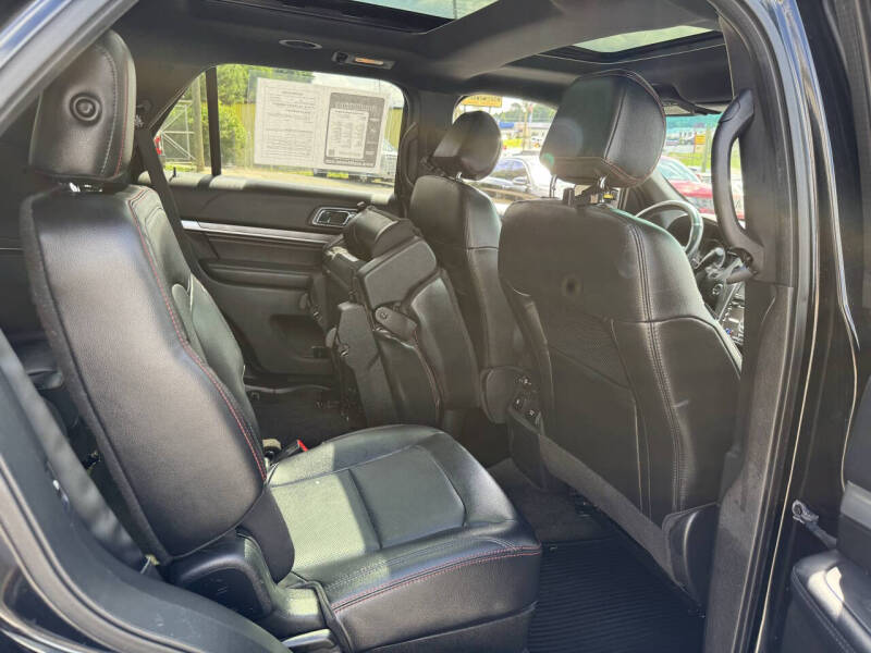 2016 Ford Explorer Sport