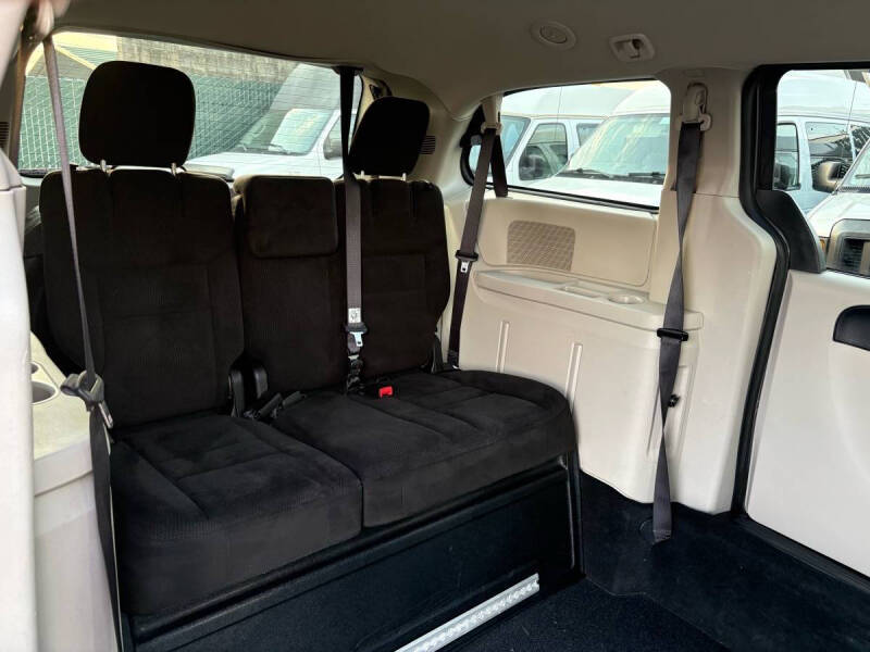 2015 Dodge Grand Caravan SXT Plus