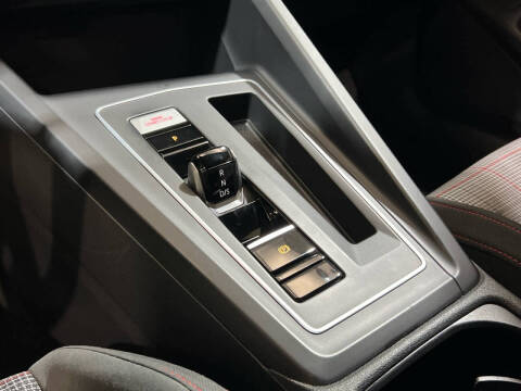 2022 Volkswagen Golf GTI S