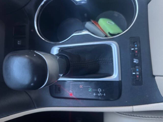 2014 Toyota Highlander Hybrid Limited Platinum