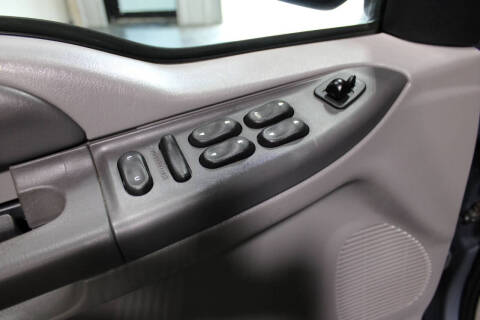 2000 Ford Excursion XLT