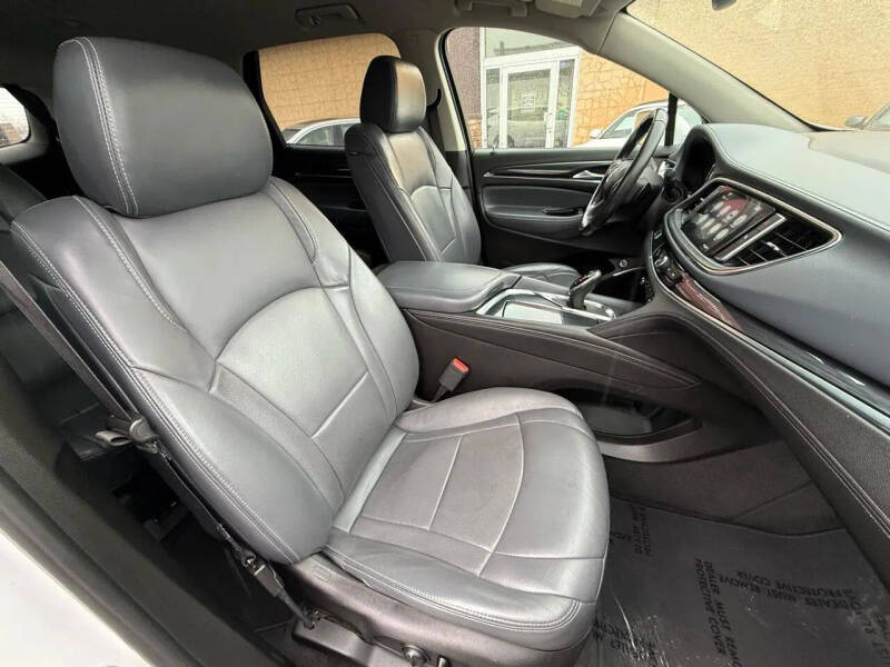 2018 Buick Enclave Essence