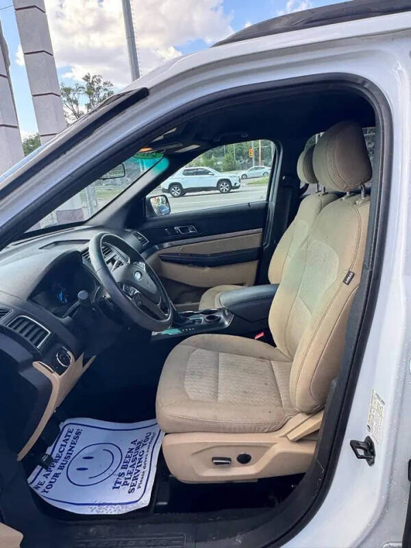 2016 Ford Explorer