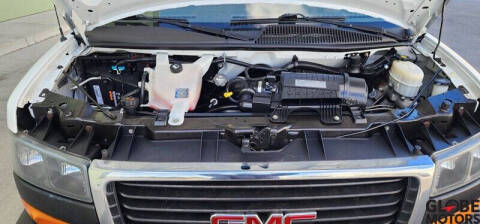 2017 GMC Savana 2500