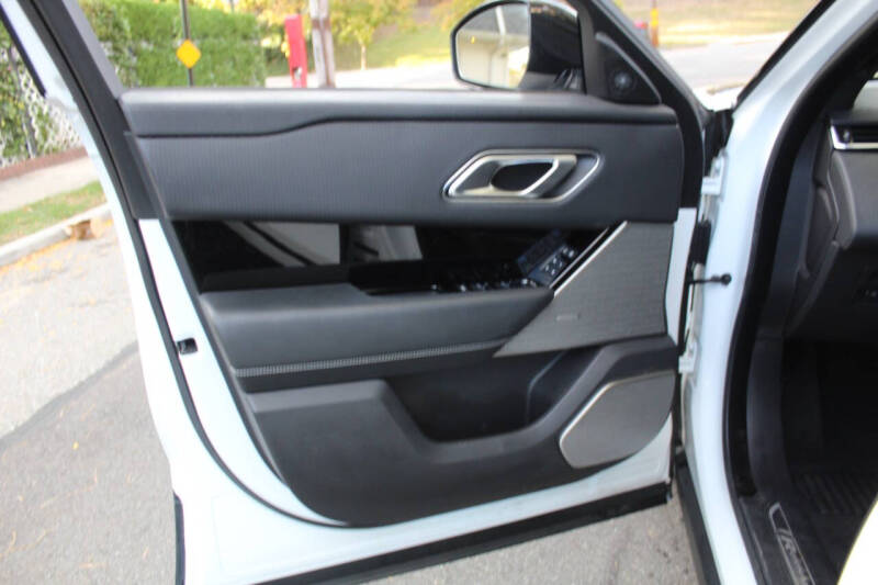 2021 Land Rover Range Rover Velar P250 R-Dynamic S