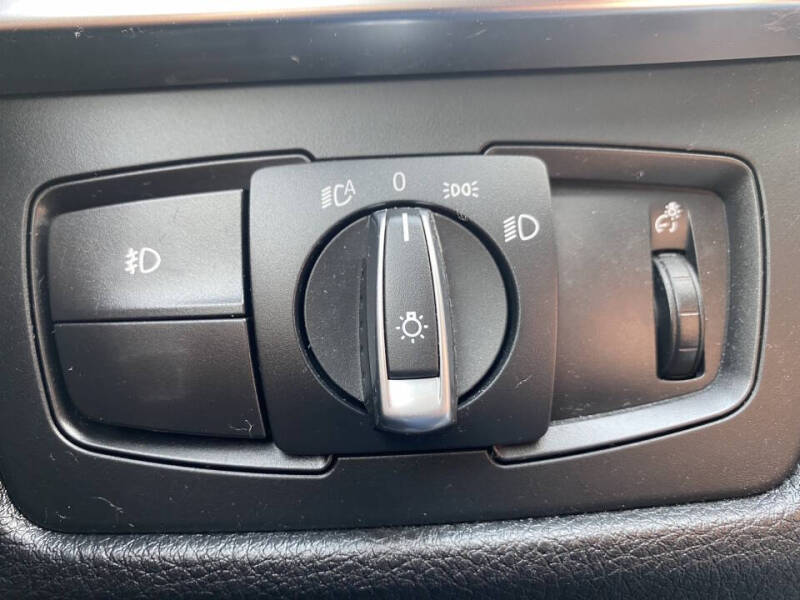 2014 BMW 3 Series 320i xDrive