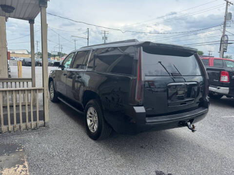 2018 Chevrolet Suburban LT