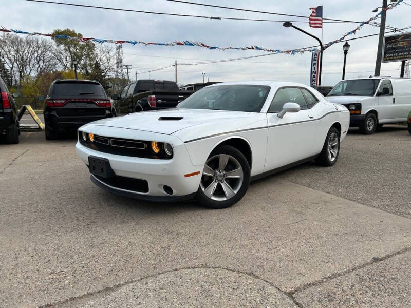 2015 Dodge Challenger SXT