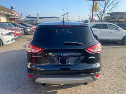 2015 Ford Escape SE