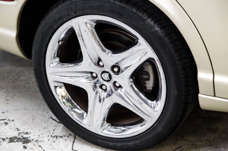 2006 Jaguar XJ-Series XJ8