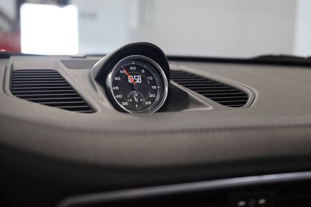 2017 Porsche 911 Carrera 4S