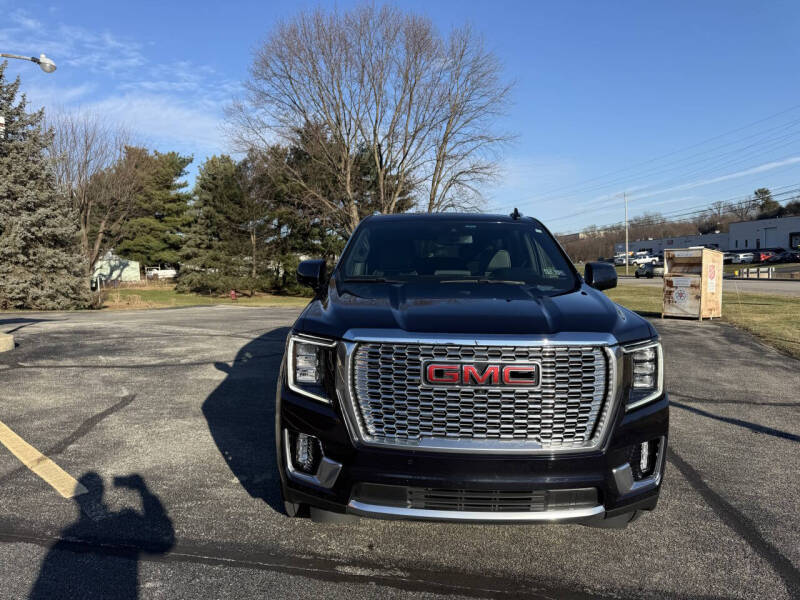 2022 GMC Yukon XL SLT