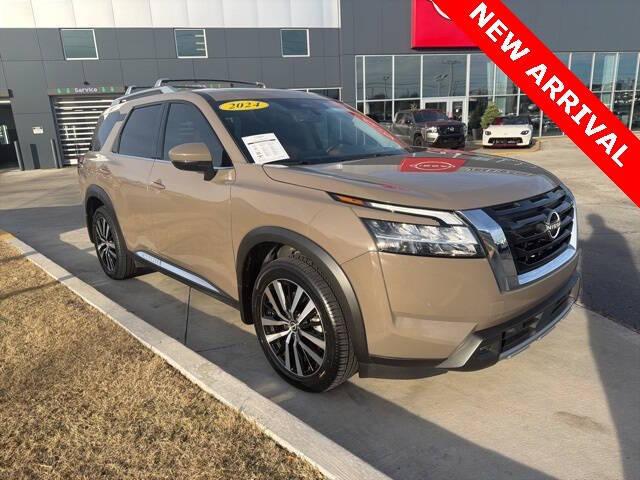 2024 Nissan Pathfinder Platinum