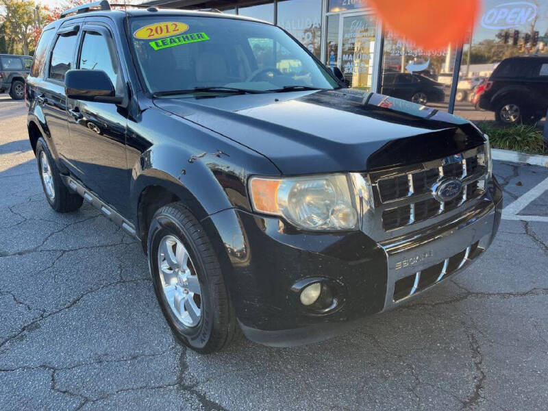 2012 Ford Escape Limited's photo