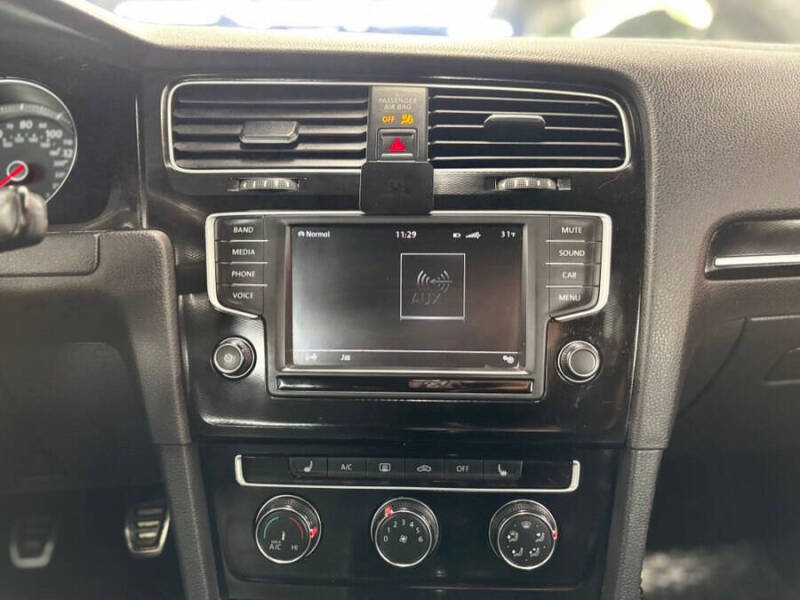 2016 Volkswagen Golf GTI
