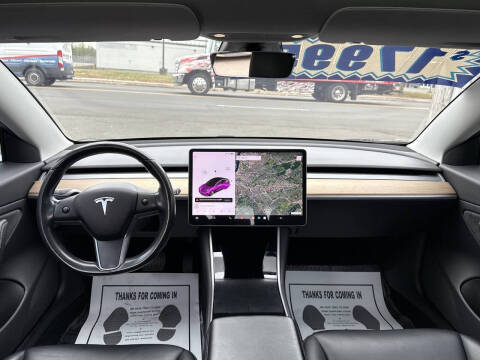 2019 Tesla Model 3 Standard Range Plus