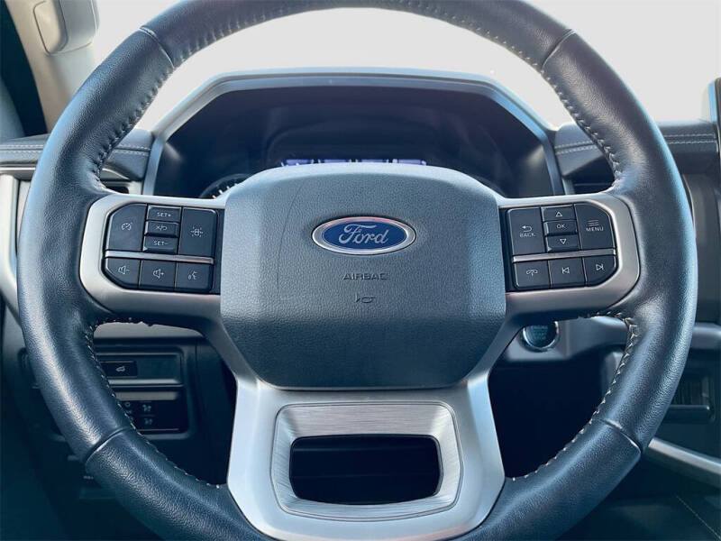 2023 Ford Expedition MAX XLT