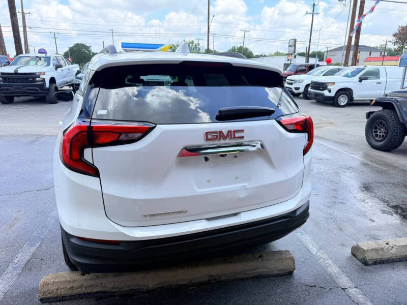 2021 GMC Terrain SLE