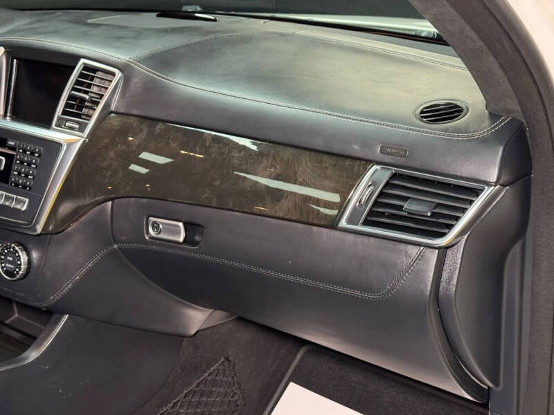 2015 Mercedes-Benz GL-Class GL 63 AMG