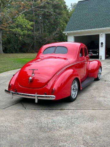 1939 Ford Deluxe