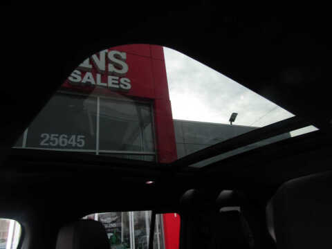 2022 Land Rover Defender 110 X-Dynamic SE