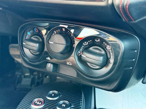 2015 Alfa Romeo 4C Launch Edition