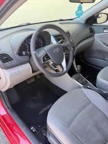 2017 Hyundai Accent Value Edition
