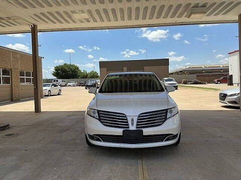 2019 Lincoln MKT