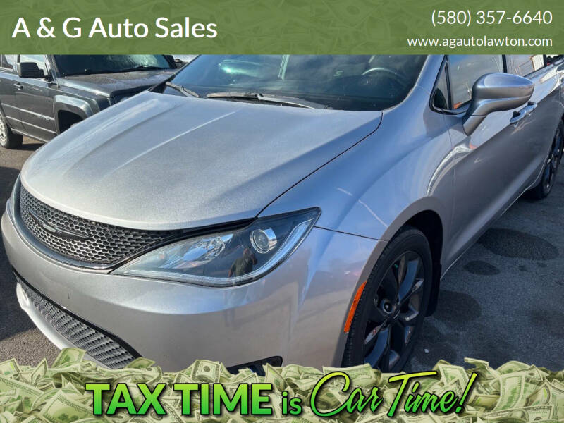 2018 Chrysler Pacifica Touring Plus's photo