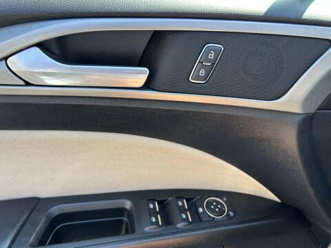 2018 Ford Fusion Hybrid S