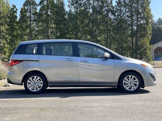 2014 Mazda MAZDA5 Sport
