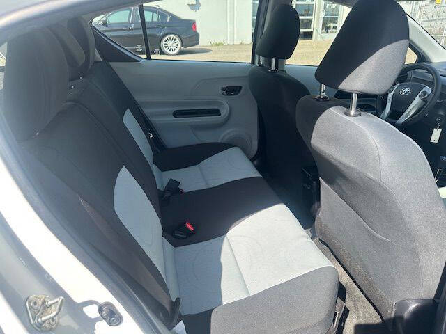 2012 Toyota Prius c