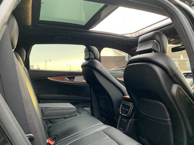 2019 Lincoln Nautilus Black Label