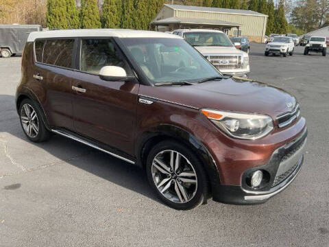 2017 Kia Soul +