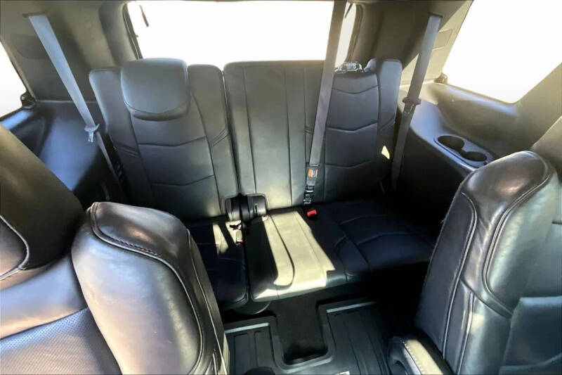 2016 Cadillac Escalade Platinum