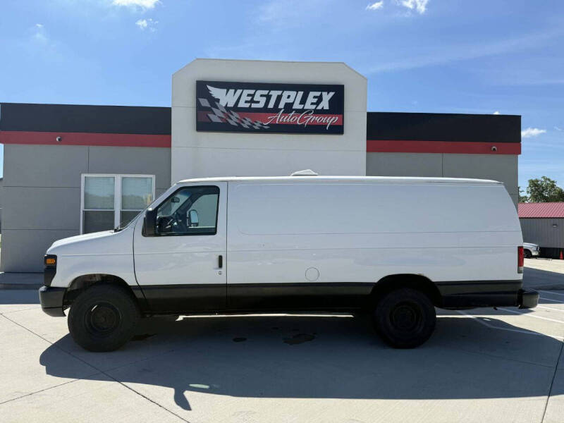 2014 Ford E-Series E-350 SD