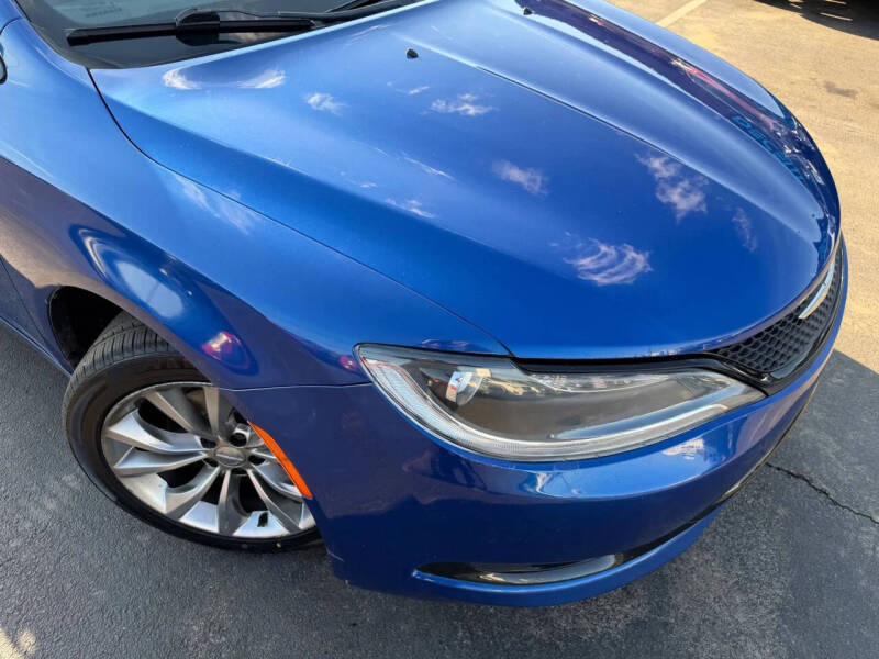 2015 Chrysler 200 S