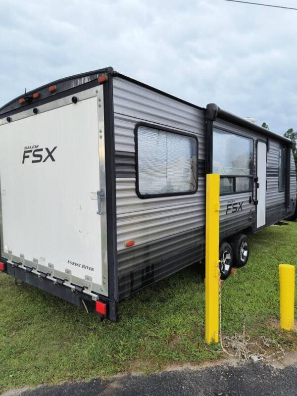 2019 Forest River Salem FSX 260rt
